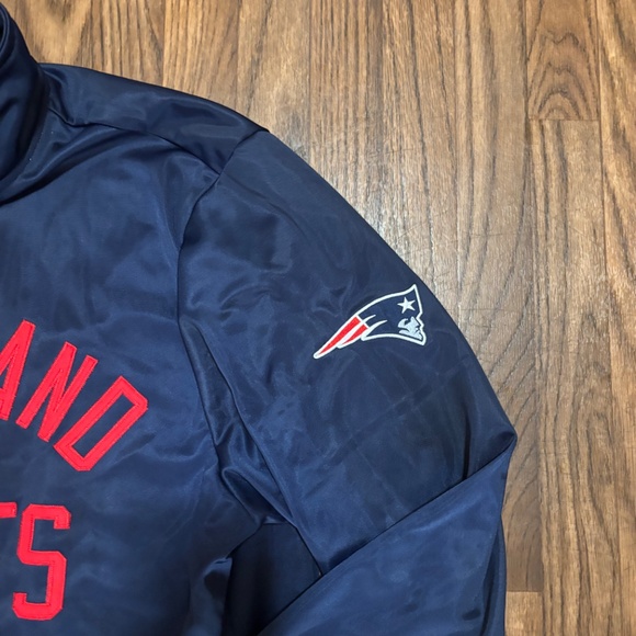 NFL * New England Patriots Full Zip Up * Thick * Size XXL - Picture 4 of 10